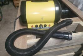 Location outil Accessoires près de Le Louverot