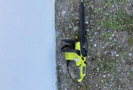 Location outil Tronçonneuse Électrique Ryobi près de Pey