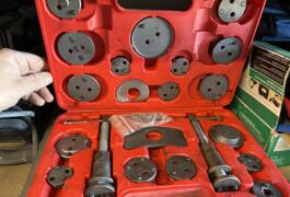 Location outil Repousse piston près de Pey