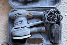 Location outil Ponceuse Électrique près de Pey