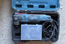 Location outil Outil multifonction Électrique Erbauer près de Pey