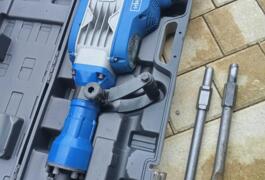 Location outil Burineur perforateur Électrique près de Erbray