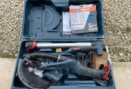 Location outil Ponceuse girafe Électrique Bosch près de Mareuil-lès-Meaux