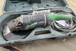 Location outil Découpeuse à disque Électrique Metabo près de Mareuil-lès-Meaux