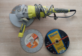 Location outil Location lapidaire 230 mm Ryobi près de Saint-Martin-du-Manoir