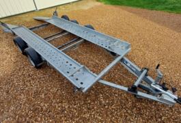 Location outil Remorque porte voiture Plus de 750kg près de Sublaines