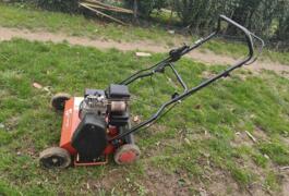 Location outil Scarificateur Thermique Staub près de Montgé-en-Goële