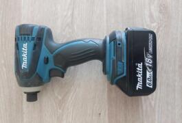 Location outil Visseuse Sans-fil Makita près de Bordeaux