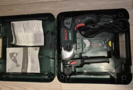 Location outil Perceuse Électrique Bosch près de Boulogne-Billancourt