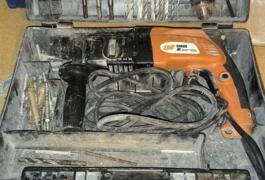 Location outil Burineur perforateur Électrique Spit près de Le Crès