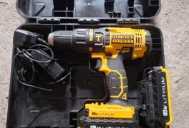 Location outil Perceuse Sans-fil Stanley près de Toulouse