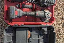 Location outil Meuleuse Électrique Parkside près de Mesnils-sur-Iton