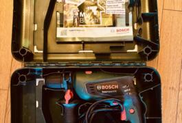 Location outil Perceuse Électrique Bosch près de Paris