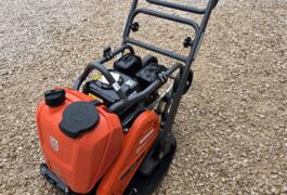 Location outil Plaque vibrante thermique  près de Saint-Amour