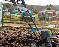 Location outil Motobineuse Électrique Mac allister près de Brech