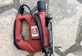 Location outil Scie sauteuse Filaire près de Toulon