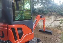 Location outil Mini pelle Avec conducteur près de Boulogne-Billancourt