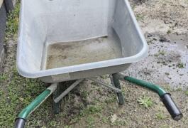 Location outil Brouette Altrad près de Gujan-Mestras