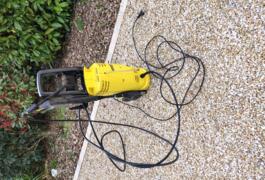 Location outil Nettoyeur haute pression Électrique Karcher près de Joué-lès-Tours