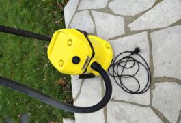 Location outil Aspirateur eau poussière Électrique Karcher près de Joué-lès-Tours
