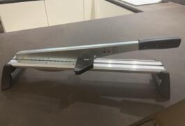 Location outil Presse coupante Wolfcraft près de Lespinasse