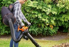 Location outil Aspirateur souffleur Électrique Black et decker près de Saint-Genest-Lerpt