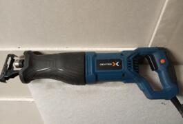 Location outil Scie sabre Électrique près de Vern-sur-Seiche