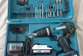 Location outil Perceuse Sans-fil Makita près de Montpellier