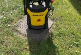 Location outil Nettoyeur haute pression Électrique Stanley près de Satolas-et-Bonce