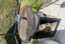 Location outil Barbecue près de Satolas-et-Bonce