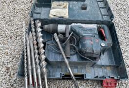 Location outil Burineur perforateur Thermique Bosch près de Ceyssac