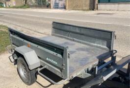 Location outil Remorque Moins de 750kg près de Orange