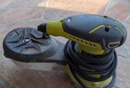 Location outil Ponceuse Électrique Ryobi près de Éragny-sur-Epte