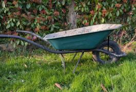 Location outil Brouette près de Éragny-sur-Epte