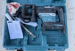 Location outil Burineur perforateur Makita près de Épinay-sur-Orge
