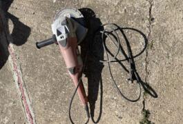 Location outil Découpeuse à disque Thermique Black et decker près de Florensac
