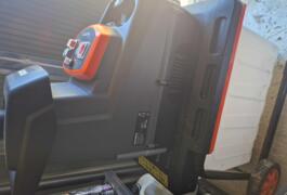 Location outil Broyeur de végetaux Électrique près de Pompertuzat