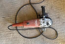 Location outil Meuleuse Électrique Hilti près de Rives-du-Loir-en-Anjou