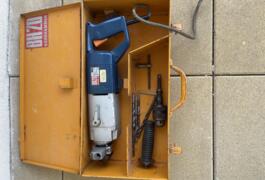 Location outil Burineur perforateur Électrique Aeg près de La Baule-Escoublac