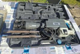 Location outil Marteau piqueur Électrique Mac-allister près de Gujan-Mestras