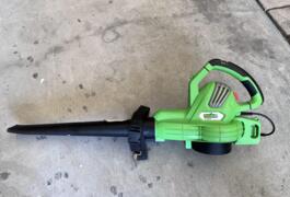 Location outil Aspirateur souffleur Électrique près de Verrières-le-Buisson