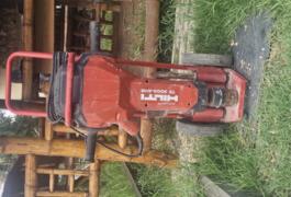 Location outil Marteau piqueur Électrique près de Ambès