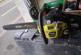 Location outil Découpeuse à disque Thermique Ryobi près de Perpignan