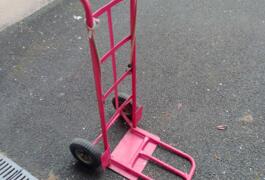 Location outil Diable Pliant près de Le Mans