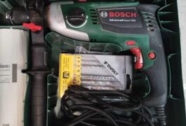Location outil Perceuse Électrique Bosch près de Lecelles