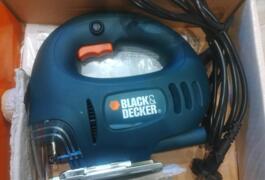 Location outil Scie sauteuse Filaire Black et decker près de Montpellier