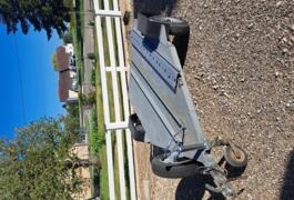 Location outil Remorque porte moto Altrad près de Saint-Loup