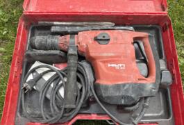 Location outil Burineur perforateur Électrique Hilti près de Vic-sur-Aisne