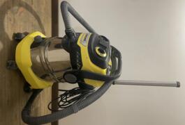 Location outil Aspirateur eau poussière Électrique Karcher près de Scientrier