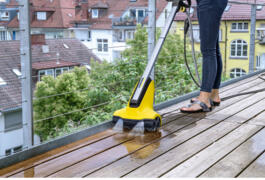 Location outil Brosse Électrique Karcher près de Gainneville
